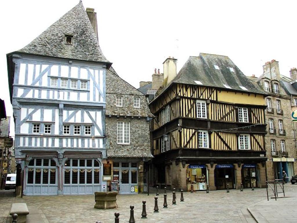 Lanvallay Chambre D'Hotes De Bellevue المظهر الخارجي الصورة